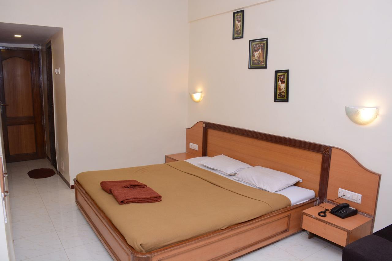 Hotel Kumar Plaza Matheran Ngoại thất bức ảnh