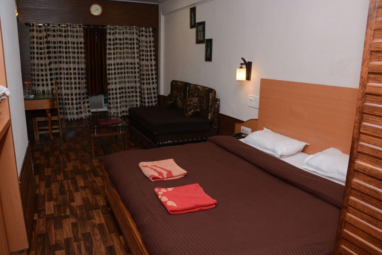 Hotel Kumar Plaza Matheran Ngoại thất bức ảnh