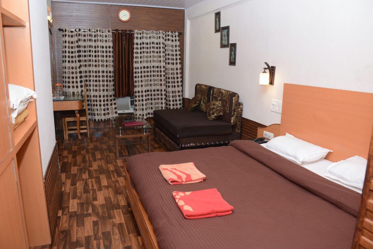Hotel Kumar Plaza Matheran Ngoại thất bức ảnh